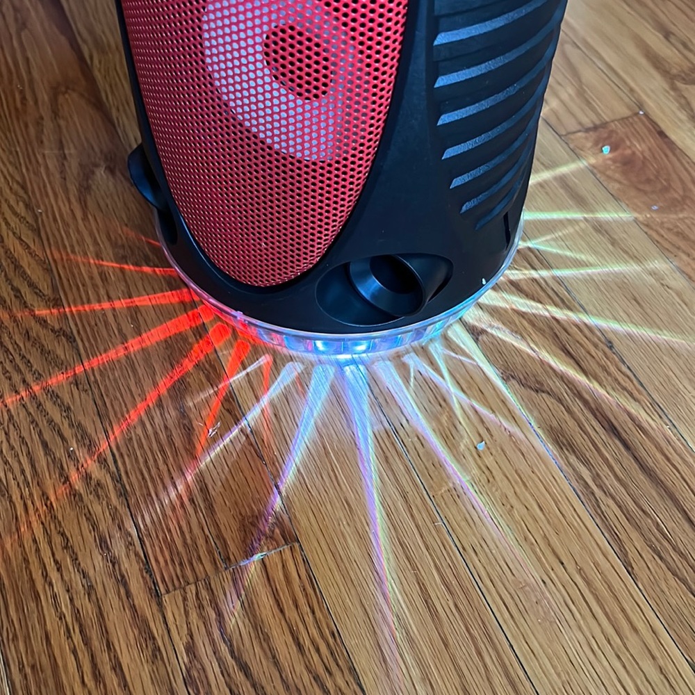 Bluetooth speaker - Picture 2 of 7